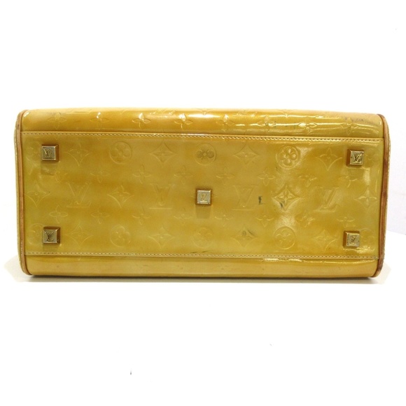 Louis Vuitton Tompkins Square Handbag Soft Beige - Picture 4 of 15